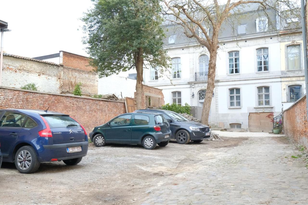 La Maison De La Duchesse De La Valliere - Chambre Rosaline - Parking Prive Gratuit Mons Exterior photo